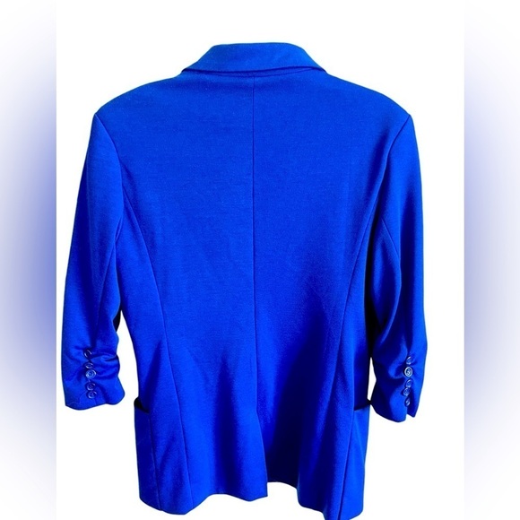 Forever 21 Royal blue blazer - Picture 2 of 5